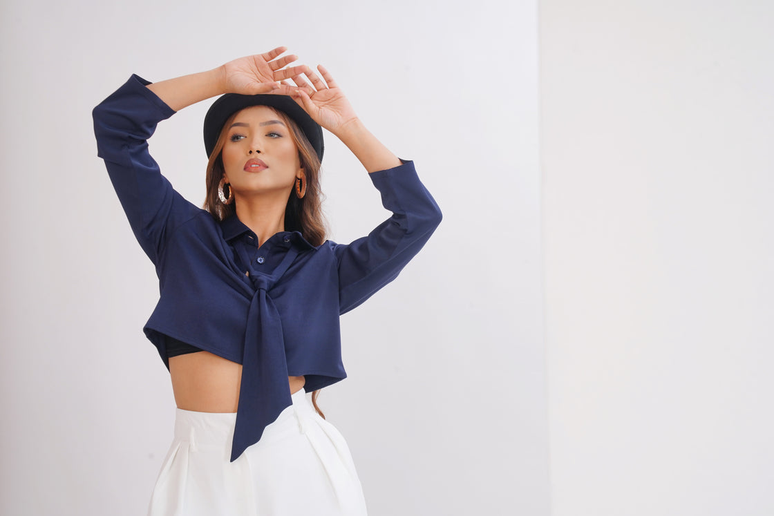 The versatile tie top - Blue